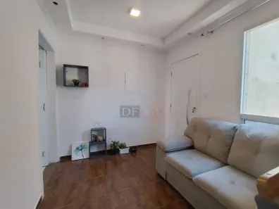 Apartamento com 2 Quartos à venda, 40m² no Vila Carmosina, São Paulo