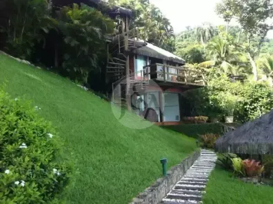 Casa com 6 Quartos à venda, 450m² no Colégio Naval, Angra dos Reis