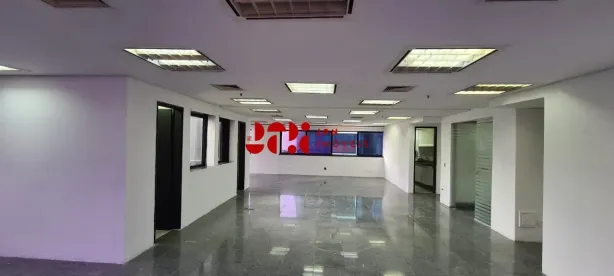 Sala Comercial para alugar, 128m² no Indianópolis, São Paulo