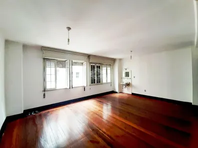 Sala Comercial à venda, 35m² no Centro Histórico, Porto Alegre