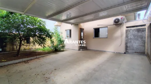 Casa com 2 Quartos à venda, 132m² no Nossa Senhora Aparecida, Uberlândia