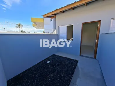 Apartamento com 1 Quarto para alugar, 25m² no Carianos, Florianópolis