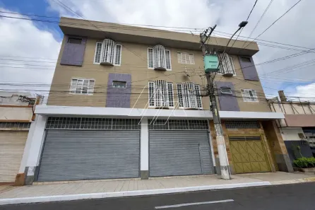 Apartamento com 2 Quartos para alugar, 40m² no Centro, Marília