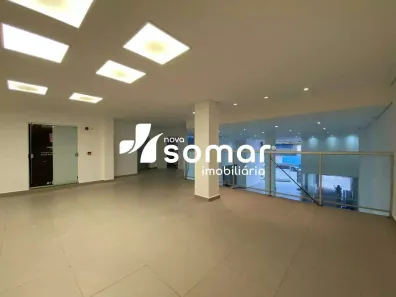 Ponto Comercial para alugar, 300m² no Centro, Divinópolis