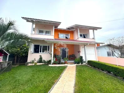 Casa com 3 Quartos à venda, 196m² no São José, Farroupilha