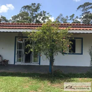Fazenda/Sítio com 4 Quartos à venda, 357m² no Ivoturucaia, Jundiaí