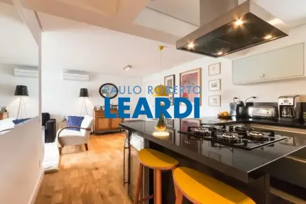 Apartamento com 2 Quartos à venda, 72m² no Vila Nova Conceição, São Paulo