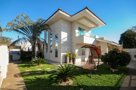 Casa com 3 Quartos à venda, 252m² no Ipê, Foz do Iguaçu