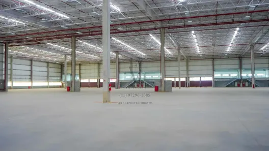 Galpão/Depósito/Armazém para alugar, 1000m² no Sítio Boa Vista, Cotia