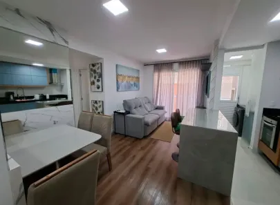 Apartamento com 2 Quartos para alugar, 67m² no Centro, Florianópolis