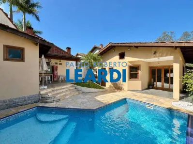Casa de Condomínio com 3 Quartos à venda, 220m² no Granja Viana II, Cotia