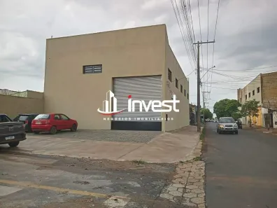 Galpão/Depósito/Armazém para alugar, 290m² no Parque das Gameleiras, Uberaba