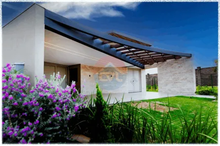 Casa de Condomínio com 4 Quartos à venda, 417m² no Ribeirão do Lipa, Cuiabá