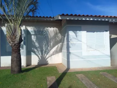 Casa de Condomínio com 2 Quartos à venda, 47m² no Heimtal, Londrina