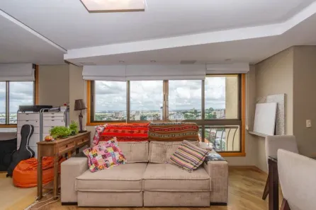 Apartamento com 3 Quartos para alugar, 87m² no Passo da Areia, Porto Alegre