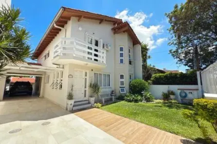 Casa com 4 Quartos à venda, 280m² no Ipanema, Porto Alegre