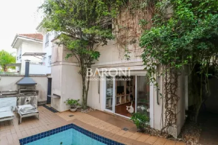 Sobrado com 4 Quartos à venda, 252m² no Morumbi, São Paulo