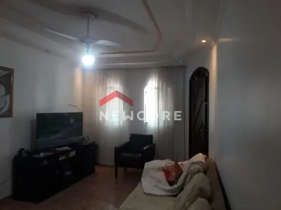 Sobrado com 3 Quartos à venda, 250m² no Vila Humaitá, Santo André