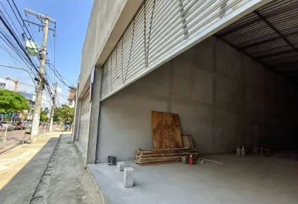 Ponto Comercial para alugar, 440m² no Butantã, São Paulo