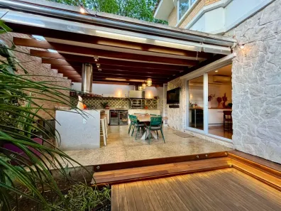 Casa de Condomínio com 5 Quartos à venda, 275m² no Campo Belo, São Paulo