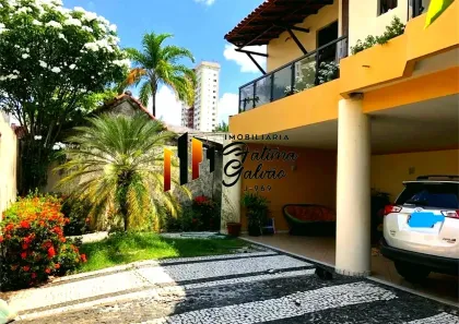 Casa com 6 Quartos à venda, 550m² no São Brás, Belém