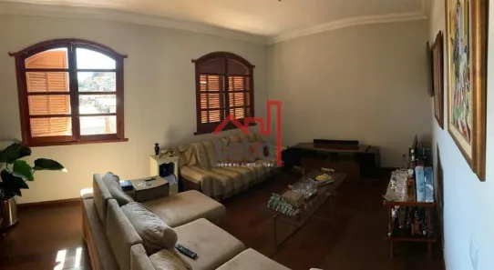 Casa com 4 Quartos à venda, 265m² no Santa Lúcia, Belo Horizonte