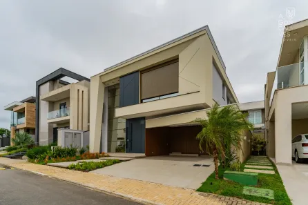 Casa de Condomínio com 4 Quartos à venda, 310m² no São Braz, Curitiba