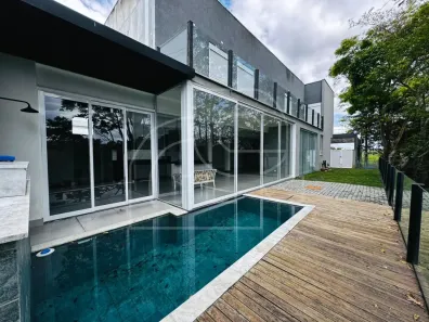Sobrado com 4 Quartos para alugar, 280m² no Condomínio Vem Viver Jacareí, Jacareí