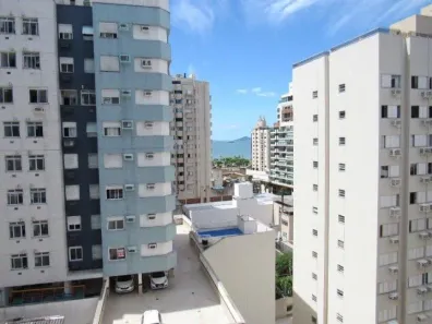 Apartamento com 2 Quartos à venda, 79m² no Centro, Florianópolis