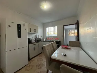 Casa com 3 Quartos à venda, 134m² no Jardim Aida, Guarulhos