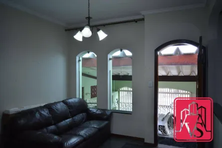 Casa com 2 Quartos para alugar, 240m² no Parque das Nações, Santo André