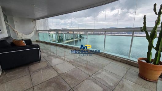 Apartamento com 4 Quartos à venda, 180m² no Ingá, Niterói