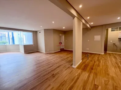 Apartamento com 3 Quartos à venda, 113m² no Centro, Florianópolis