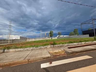 Lote/Terreno à venda, 1685m² no Iporanga, Sorocaba