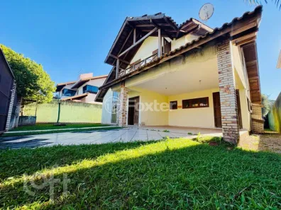 Casa com 4 Quartos à venda, 226m² no Rio Tavares, Florianópolis