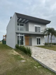 Casa de Condomínio com 4 Quartos à venda, 230m² no , Capão da Canoa