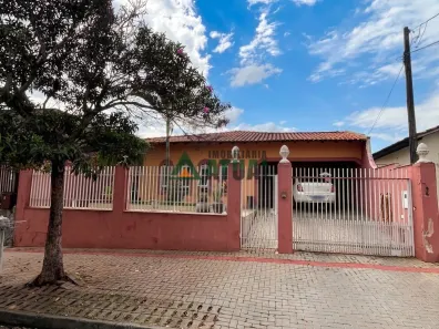 Casa com 5 Quartos à venda, 280m² no Gávea, Londrina
