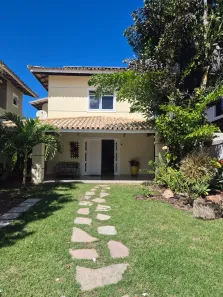 Casa de Condomínio com 4 Quartos para alugar, 120m² no Buraquinho, Lauro de Freitas