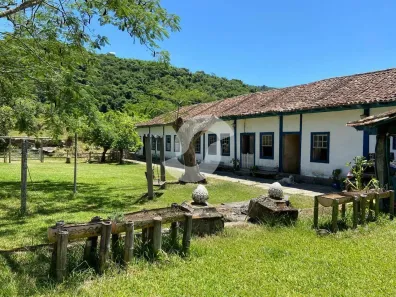 Fazenda/Sítio com 10 Quartos à venda, 1500m² no , Sapucaia