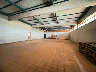 Ponto Comercial para alugar, 234m² no Vila Maria, Rio Verde