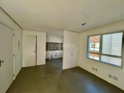 Apartamento com 1 Quarto para alugar, 39m² no Passo da Areia, Porto Alegre