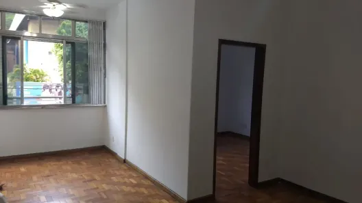 Apartamento com 2 Quartos para alugar, 80m² no Tijuca, Rio de Janeiro