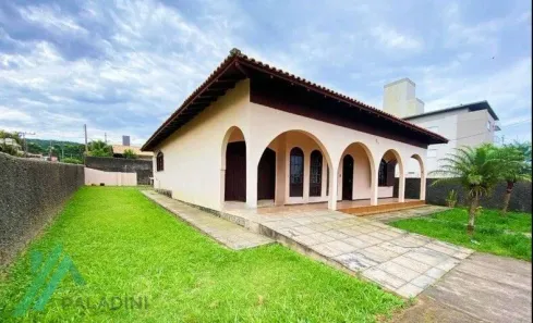 Casa com 3 Quartos à venda, 176m² no Village, Imbituba