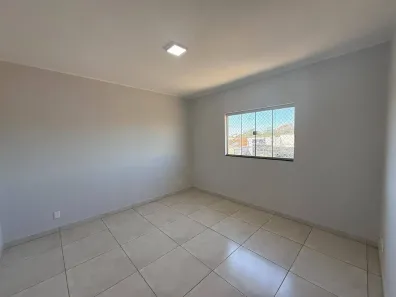 Apartamento com 3 Quartos à venda, 81m² no Conjunto IAPC, Anápolis