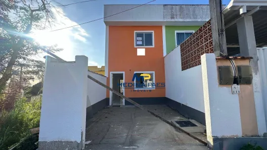 Casa com 2 Quartos à venda, 70m² no Vista Alegre, São Gonçalo