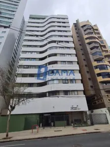 Apartamento com 3 Quartos para alugar, 114m² no Centro, Curitiba