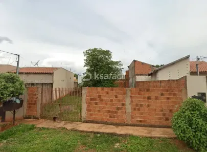 Lote/Terreno à venda, 299m² no Guanandi II, Campo Grande