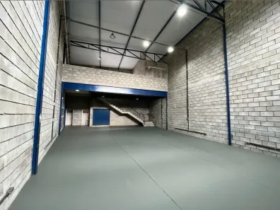 Galpão/Depósito/Armazém para alugar, 260m² no São Gonçalo, Taubaté