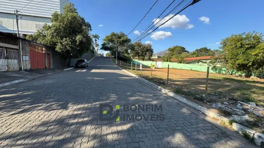 Lote/Terreno à venda, 594m² no Santa Rita, Governador Valadares