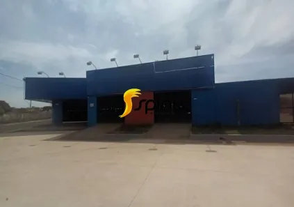 Ponto Comercial para alugar, 478m² no Segismundo Pereira, Uberlândia
